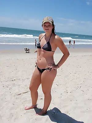 Bikini Spunk Porn Pics