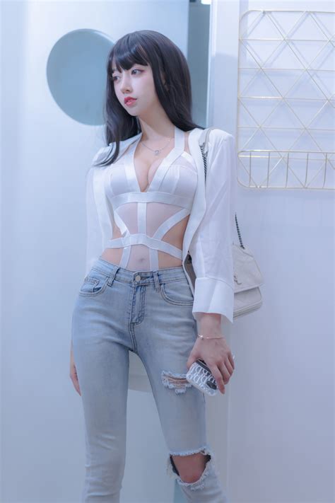 Mixian Sama 过期米线线喵 米线的休息日 Mixian Sama 过期米线线喵 米线的休息日 Porn Pic