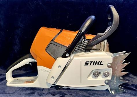 Nova motorna žaga Stihl MS661 C M Magnum s 36 palčno palico