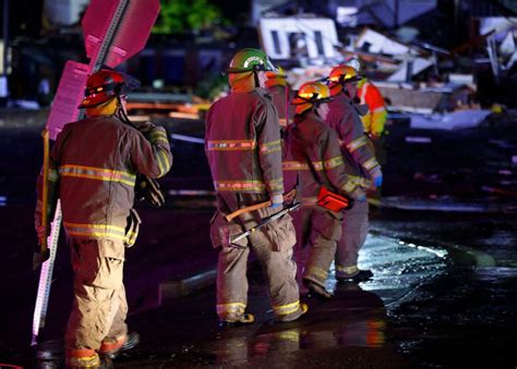 2 Dead 29 Hurt As Tornado Destroys Hotel Trailer Park In El Reno Oklahoma In 4 Minutes Abc