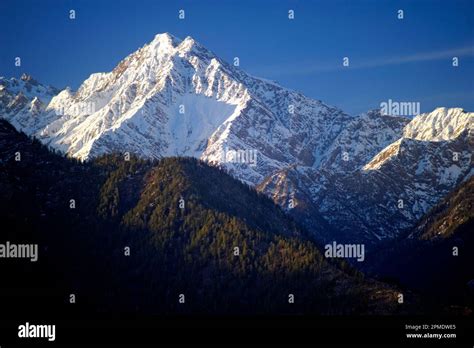 view   himalayas snow covered peaks  sarahan  state himachal
