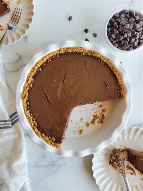 Chocolate Pudding Pie Graham Cracker Crust