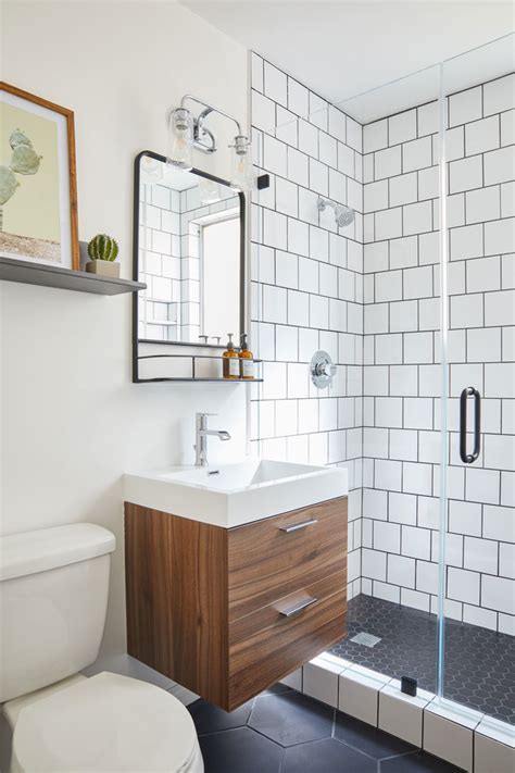 Long Beach Condo Modern Bathroom Los Angeles By Soko Design Houzz