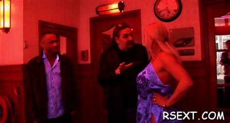 Delectable Blonde Bimbo Gets Banged