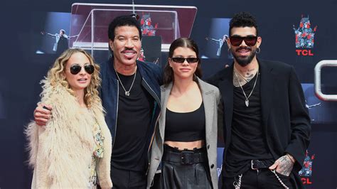 Lionel Richie facts: Who is his wife and how many children does he have