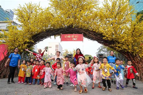 Top 50 Mẫu Trang Trí Tết Nhà Văn Hoá Thanh Niên 2022 đẹp Nhất