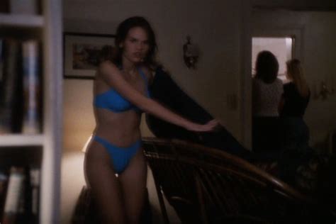 Naked Hilary Swank In Dying To Belong