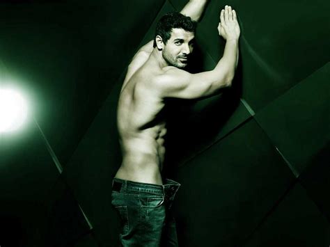 John Abraham Workout and Diet Plan - Look Infinite