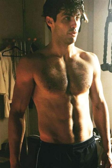 Matthew daddario nackt Schweizer Erotik Dating für diskrete Abenteuer