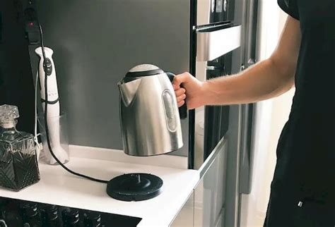 Как избавиться от запаха пластика в чайнике: ТОП-10 средств и рецептов ...