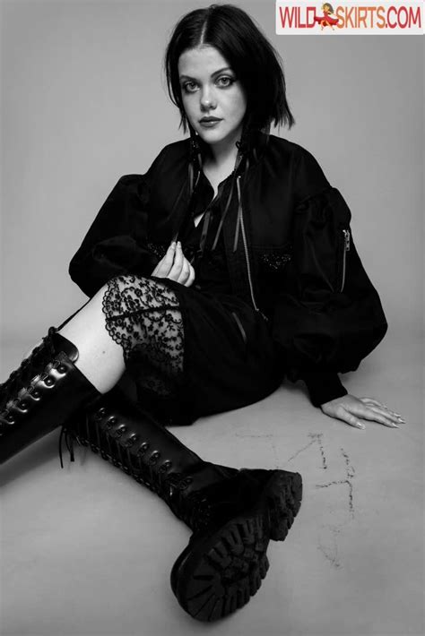 Hot Photos By Georgie Henley