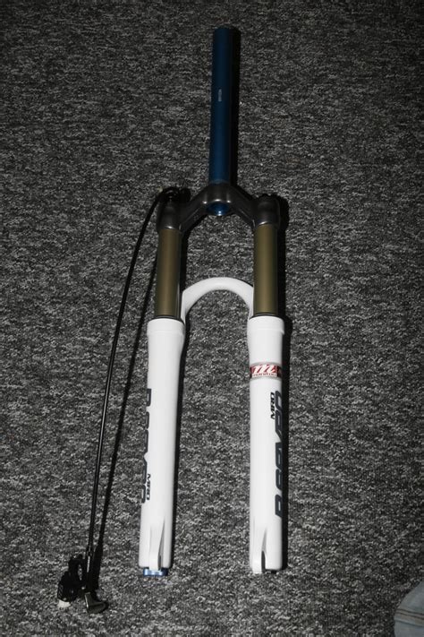 Manitou R7 MRD Forks 2010 | Mountain Bike Reviews » Suspension » Forks ...
