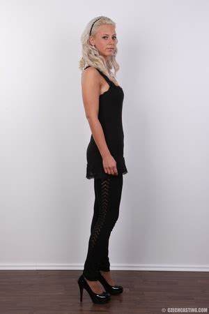 Blue Eyed Sexy Blonde Chick Shows Tattooed Ass Pierced XXX Dessert