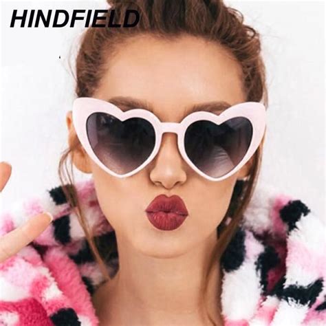 Fashion New Love Heart Sunglasses Women Brand Design Retro Black