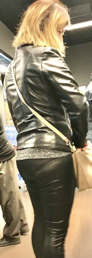 Backdoor Action Porn Pic