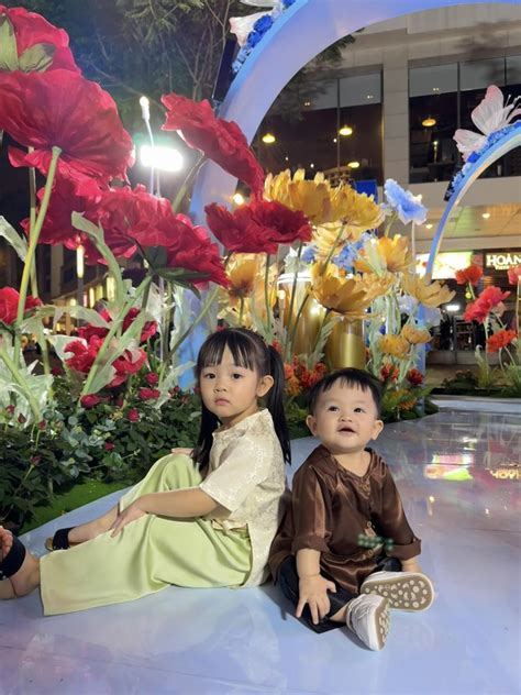 Hot Mom Vi T L N N T T Cho Con G I Pam Xinh Ngoan Y U L Ng