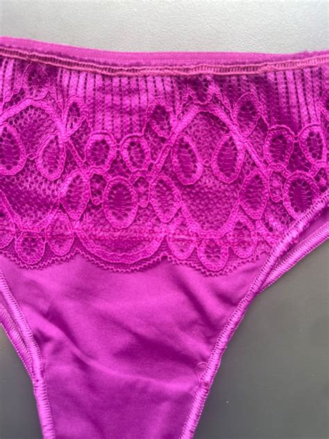 Brazilyan Bikini Model Mürdüm Külot