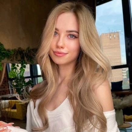 Обнажённая Александра Романова слив фото без цензуры слив фото и видео Обнажённая Nude