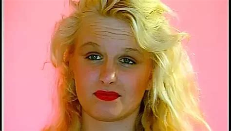 Das Erste Mal Vor Der Kamera Free Solo Porn Xhamster