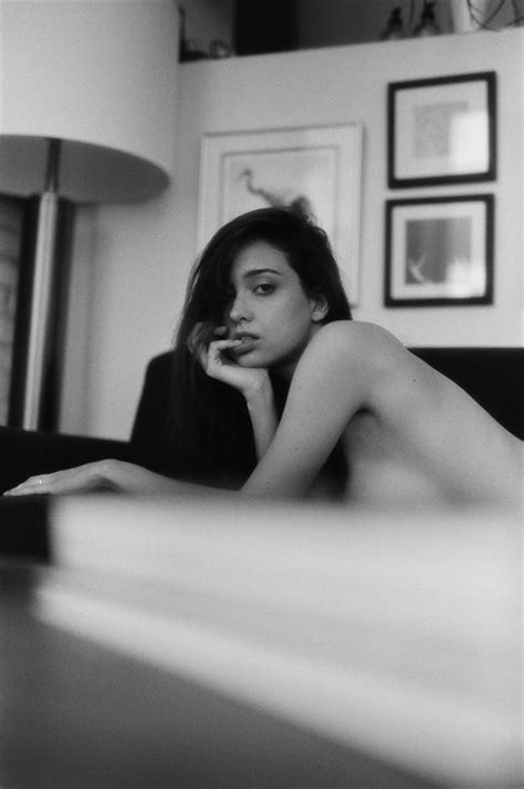 Interesting Poses Nude Art Photography Curated By Photographer GoldVamp