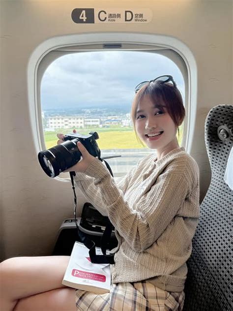 Hot C P I Di N Vi N Nh C S Vbiz C Ng Khai H N H Trong Ng Y Cu I N M C N L Hint Chu N