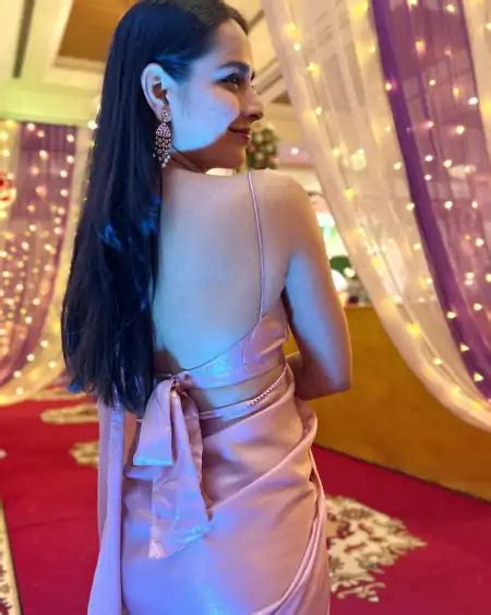 Anusha Ranganath Top 20 Hot Pics And Photo