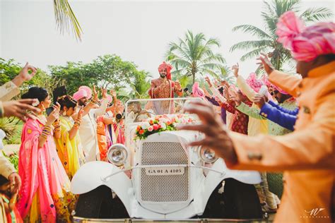 18 Exciting Groom Entrance Ideas For Your Baraat