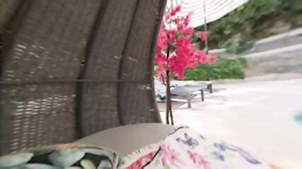 Crazy Hot Neighbor Slimthick Vic And Her Sexy Australian Friend Charlie Forde Stop By Your Pool