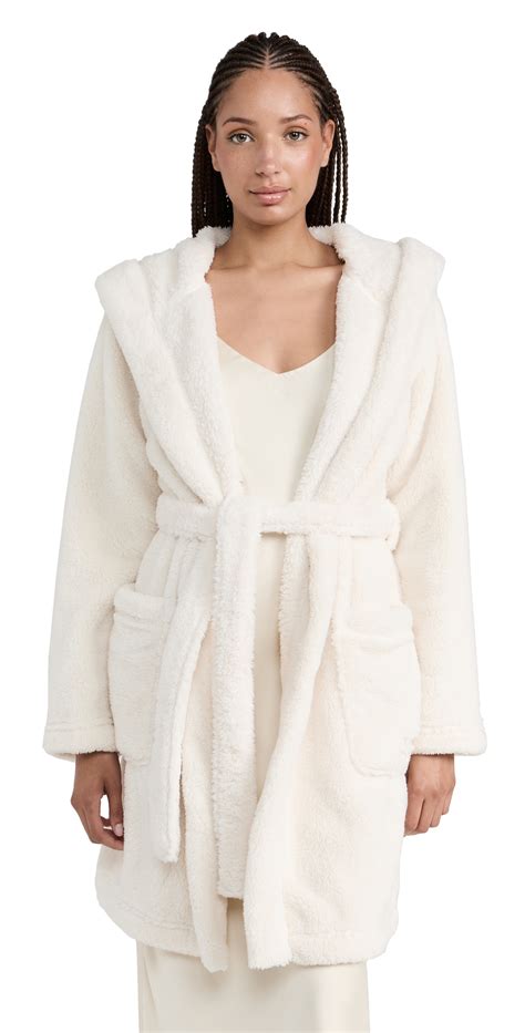 Buy UGG Aarti Robe - One-color At 50% Off | Editorialist