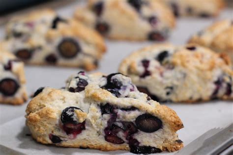 Quick And Easy Bisquick Blueberry Lemon Scones Spoon Me Slender