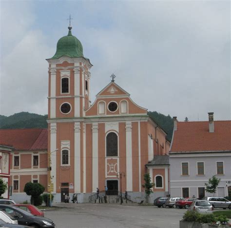 Hungarians Are Flocking to a Picturesque Town in Slovakia
