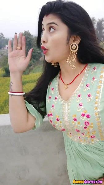 Mariah Girl Naked Fun On Tiktok Bannedselfies