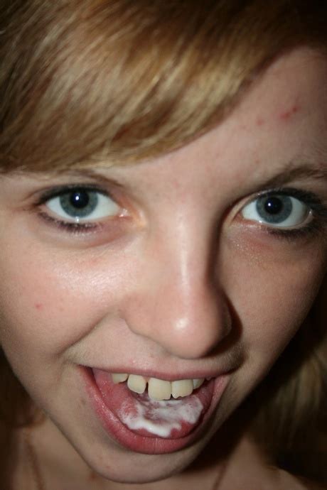 Lovely Amateur Girlfriend Simona Gets Spooned By Her Boyfriend Alex