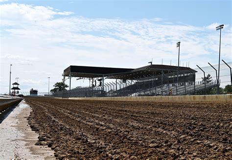 DuQuoin State Fairgrounds track profile