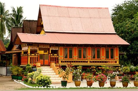 Rumah Bumbung Panjang Negeri Sembilan Michael Martin