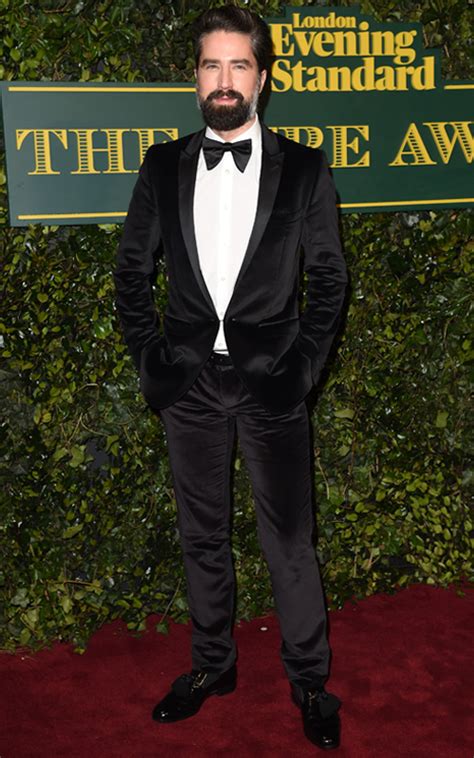 Ng I M U Nam Hot Nh T H Nh Tinh P Elle Man