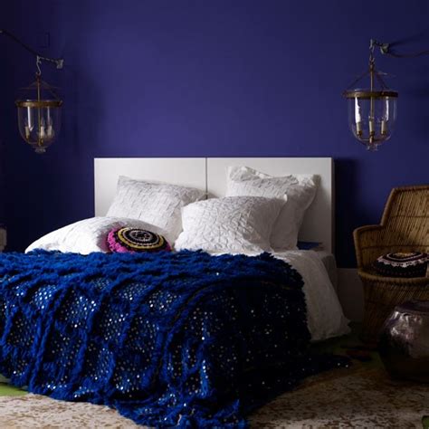 20 Marvelous Navy Blue Bedroom Ideas