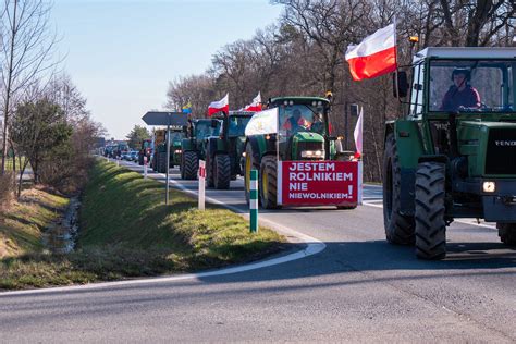 Protest Na Polsko Czeskiej Granicy Rolnicy Pojawi Si Na Przej Ciu