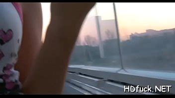 Belleza caliente rebota en la erección XVIDEOS