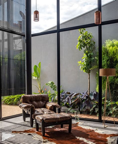 Brazilian House Around Courtyard Filled With Tropical Plants Interiorzine