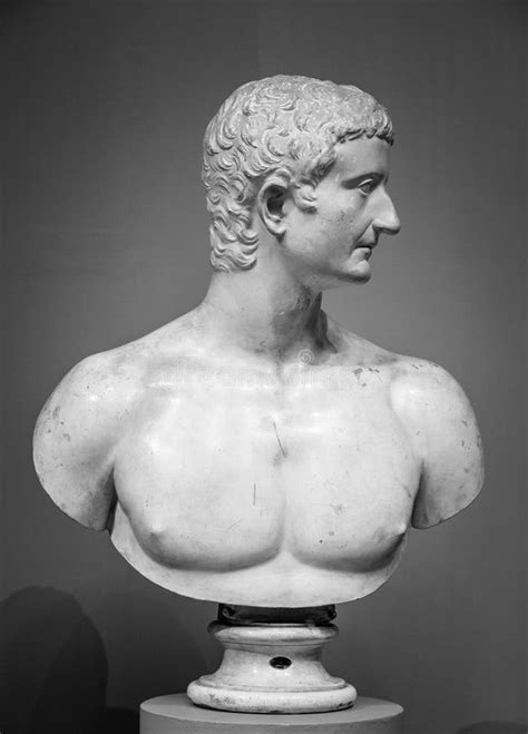 Ancient Marble Statue Of A Nude Woman Antique Naked Female Sculpture Stock Photo Image Of