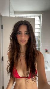 Video K S Emily Ratajkowski Red Bikini Phun Org Forum