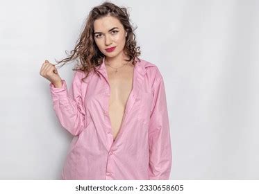 2 Hundred Sexy Mature Woman Naked Bed Royalty Free Images Stock Photos Pictures Shutterstock