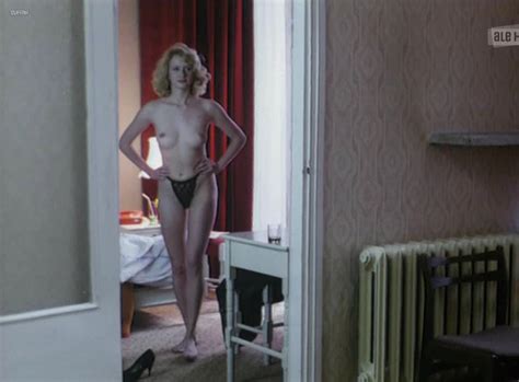 Naked Ewa Gawryluk In Wielka Wsypa