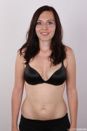 Very Hot Brunette Mom With Natural Boobs Po XXX Dessert Picture