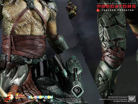 Hot Toys Hot Toys MMS 147 Predators 1 6th Scale Tracker Predator With Hound