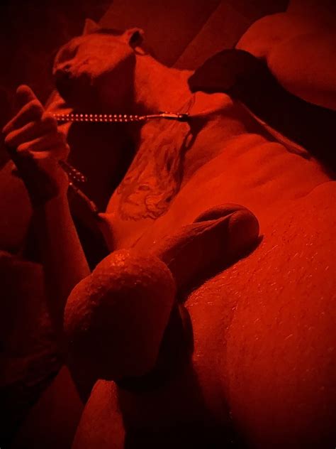 A Night With Red Light Nude Pics Xhamster