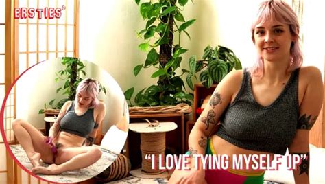 Ersties Hot American Babe Loves To Almost Get Caught XHamster