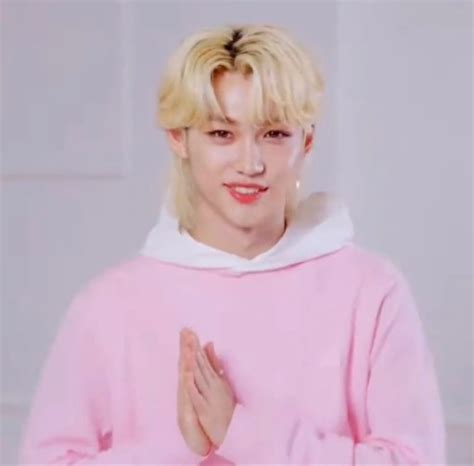 Stray Kids Skz K Pop Group Member Felix Lee Felix Instagram