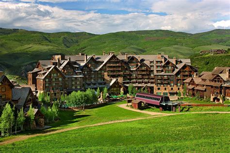 Discover Bachelor Gulch